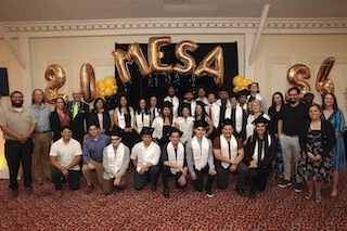 Group of students and faculty