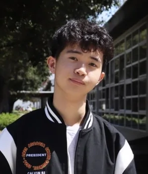 Portrait of Calvin Si