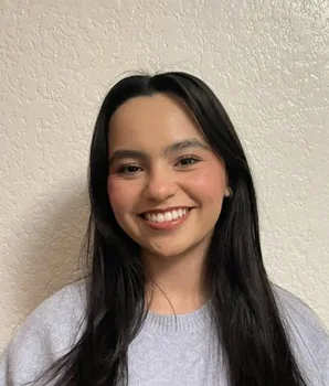 Portrait of Itzari Vega