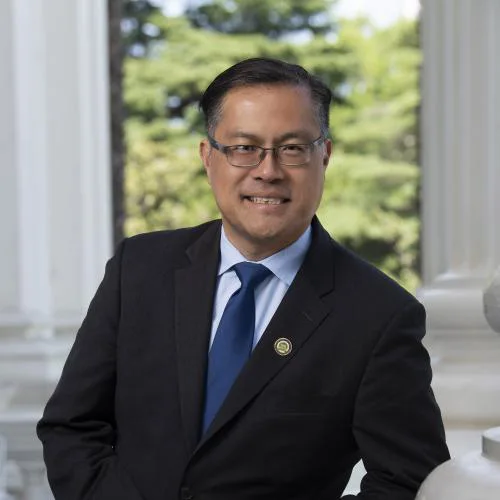 Official portrait of Assemblymember Mike Fong