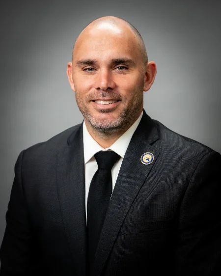 Official portrait of Councilmember Newell Ruggles