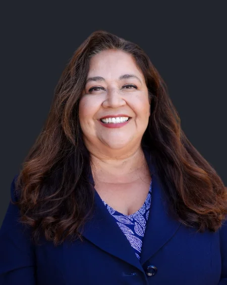 Official portrait of Councilmember Vicky Santana